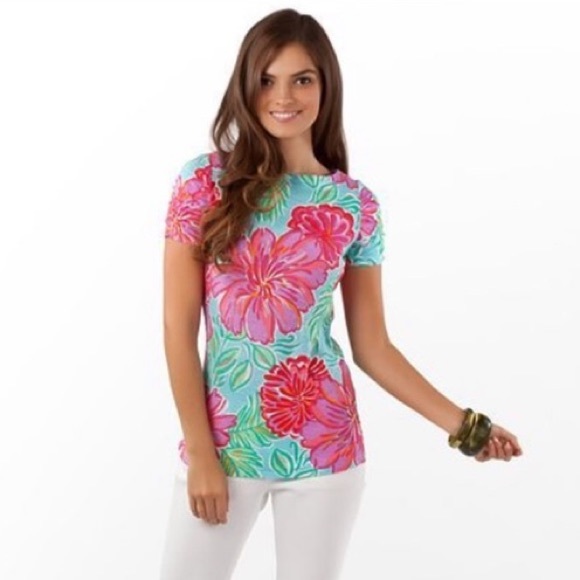 Lilly Pulitzer Tops - Lily Pulitzer Lana Short Sleeve Shirt Shorely Blue